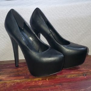 Hot n spicy platform heels
